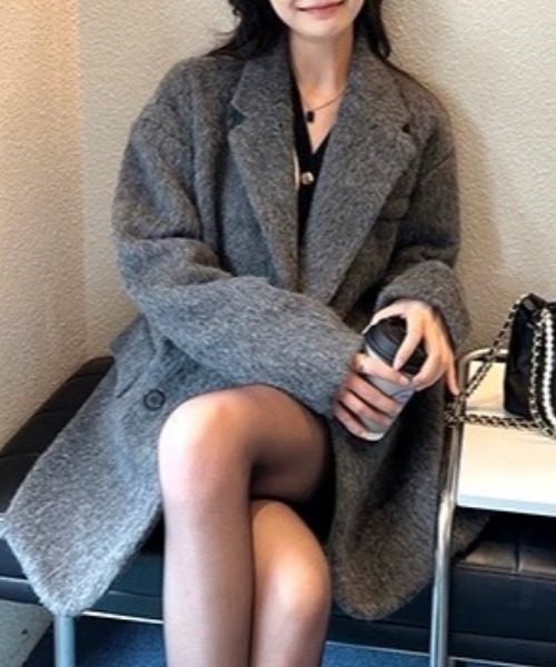 Vipoa（ヴィポア）の「Oversize gray wool Jacket（テーラードジャケット・レディース・グレー・FREE）」の4枚目の写真