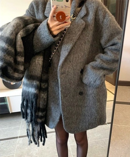 Vipoa（ヴィポア）の「Oversize gray wool Jacket（テーラードジャケット・レディース・グレー・FREE）」の9枚目の写真