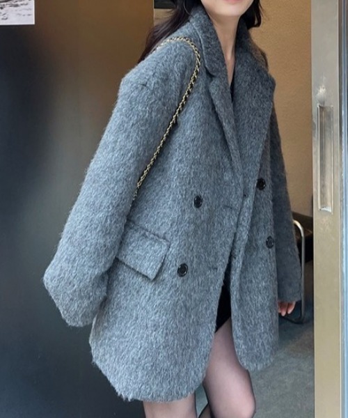 Vipoa（ヴィポア）の「Oversize gray wool Jacket（テーラードジャケット・レディース・グレー・FREE）」の2枚目の写真