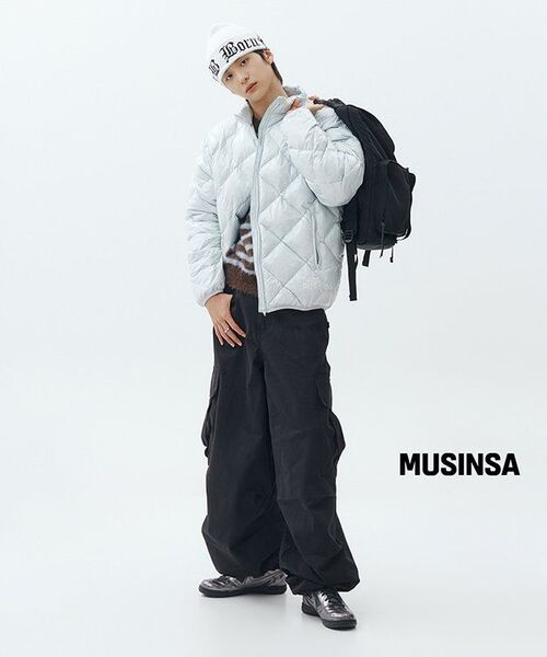 ERTR(イーアールティーアール)の「Rhombus Light Down Jacket Skyblue(ダウンジャケット/コート・レディース・その他・SMALL/LARGE)」の6枚目の写真
