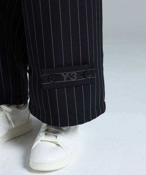 Y-3(ワイスリー)の「Y-3 PINSTRIPE REFINED WOOL WIDE LEG PANTS(その他パンツ・メンズ・ブラック×ホワイト・SMALL/MEDIUM/X-SMALL/LARGE/X-LARGE)」の5枚目の写真
