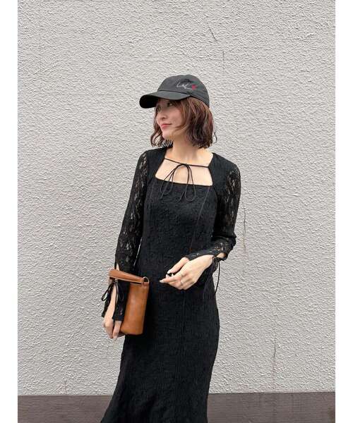 LAGUNAMOON（ラグナムーン）の「カットアウトデザインレースワンピース（ワンピース・レディース・ブラック/ホワイト・MEDIUM/SMALL）」の2枚目の写真