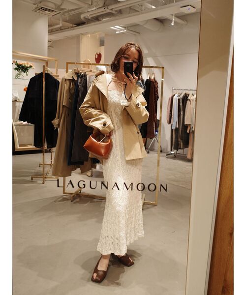 LAGUNAMOON(ラグナムーン)の「カットアウトデザインレースワンピース(ワンピース・レディース・ブラック/ホワイト・MEDIUM/SMALL)」の15枚目の写真