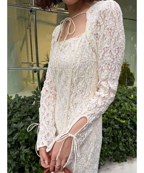 LAGUNAMOON（ラグナムーン）の「カットアウトデザインレースワンピース（ワンピース・レディース・ブラック/ホワイト・MEDIUM/SMALL）」の16枚目の写真