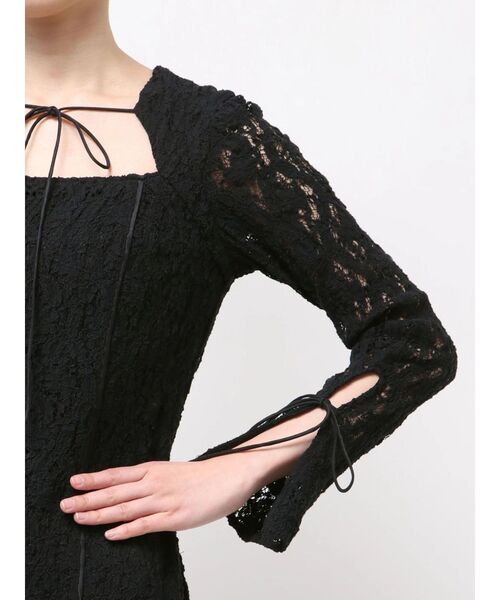 LAGUNAMOON(ラグナムーン)の「カットアウトデザインレースワンピース(ワンピース・レディース・ブラック/ホワイト・MEDIUM/SMALL)」の8枚目の写真