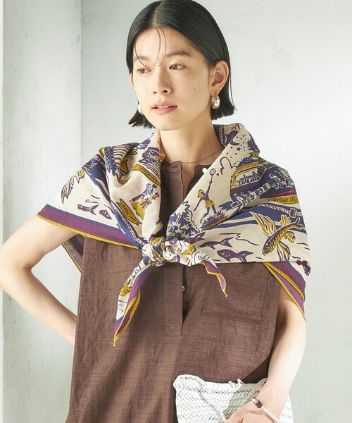 BINDU(ビンドゥー)の「BINDU: スカーフ 100×100(バンダナ/スカーフ・レディース・オレンジ/ネイビー/ライトブルー/ナチュラル/ブルー系その他/サックスブルー・ONE SIZE)」の20枚目の写真