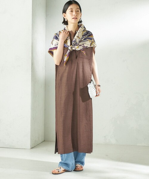 BINDU(ビンドゥー)の「BINDU: スカーフ 100×100(バンダナ/スカーフ・レディース・オレンジ/ネイビー/ライトブルー/ナチュラル/ブルー系その他/サックスブルー・ONE SIZE)」の17枚目の写真