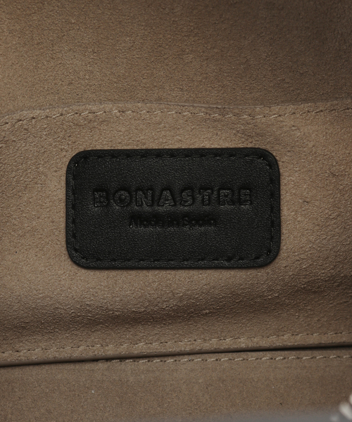 journal standard L'essage（ジャーナルスタンダードレサージュ）の「【BONASTRE/ボナストレ】T HANDBAG（ハンドバッグ・レディース・ブラック・FREE）」の15枚目の写真