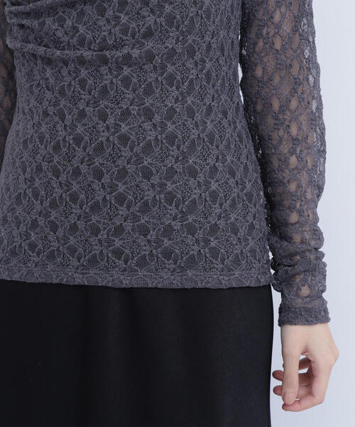 NATURAL BEAUTY BASIC（ナチュラルビューティーベーシック）の「◇レースドレープカットソー（Tシャツ/カットソー・レディース・ベージュ/オフホワイト/チャコールグレー・FREE）」の15枚目の写真