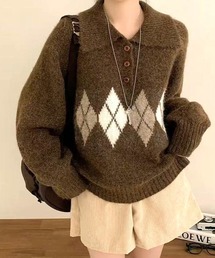 ポロ襟アーガイルニット