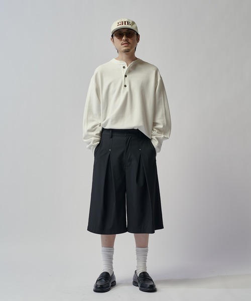 Lui's(ルイス)の「SURJENT インバーテットタックショーツ(その他パンツ・メンズ・ベージュ/ブラック・2/1)」の6枚目の写真
