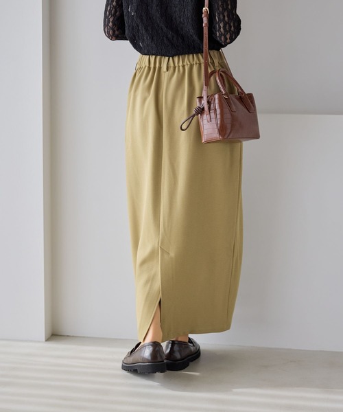 studio CLIP（スタディオクリップ）の「スッキリコクーンスカート[プラスサイズあり]《オケージョン2026SS》（スカート・レディース・ネイビー/ベージュ・ﾌﾘｰ(L)/FREE）」の7枚目の写真