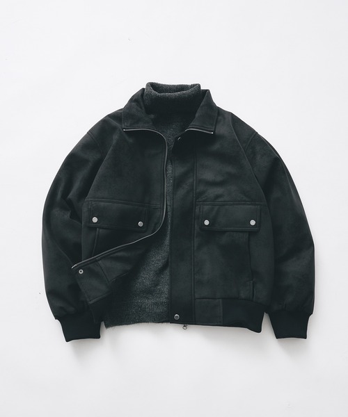 Adoon plain（アドーンプレーン）の「Faux Suede Stand Neck Blouson / フェイクスウェードスタンドネックブルゾン（ブルゾン・メンズ・ブラック/ブラウン・MEDIUM/LARGE）」の3枚目の写真