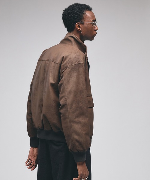 Adoon plain（アドーンプレーン）の「Faux Suede Stand Neck Blouson / フェイクスウェードスタンドネックブルゾン（ブルゾン・メンズ・ブラック/ブラウン・MEDIUM/LARGE）」の19枚目の写真
