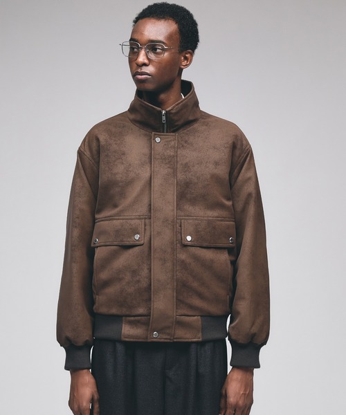 Adoon plain（アドーンプレーン）の「Faux Suede Stand Neck Blouson / フェイクスウェードスタンドネックブルゾン（ブルゾン・メンズ・ブラック/ブラウン・MEDIUM/LARGE）」の20枚目の写真
