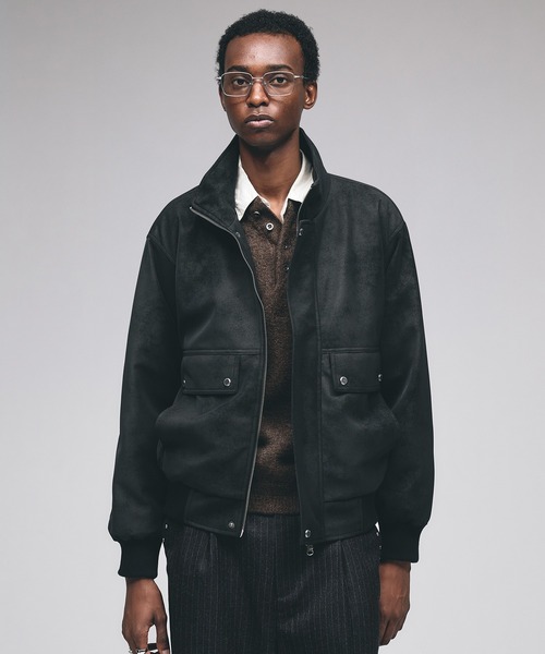 Adoon plain（アドーンプレーン）の「Faux Suede Stand Neck Blouson / フェイクスウェードスタンドネックブルゾン（ブルゾン・メンズ・ブラック/ブラウン・MEDIUM/LARGE）」の8枚目の写真