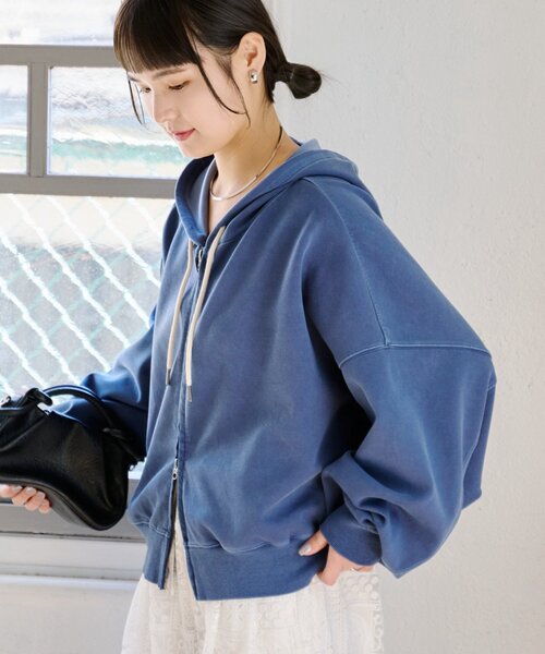 CIAOPANIC TYPY(チャオパニックティピー)の「【ゆるっと抜け感大人フーディー】ピグメントダンボールパーカー(パーカー・レディース・イエロー/ネイビー/ピンク/チャコールグレー/グレー・ONE SIZE)」の12枚目の写真