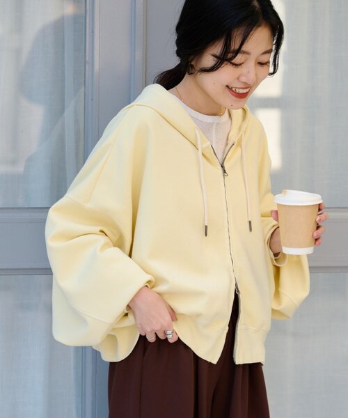 CIAOPANIC TYPY（チャオパニックティピー）の「【ゆるっと抜け感大人フーディー】ピグメントダンボールパーカー（パーカー・レディース・イエロー/ネイビー/ピンク/チャコールグレー/グレー・ONE SIZE）」の6枚目の写真