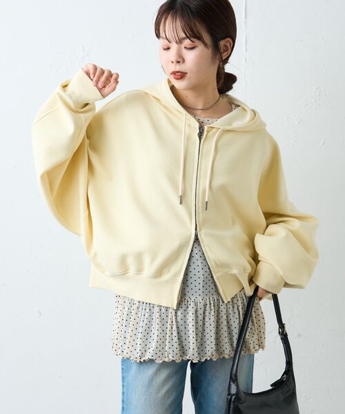 CIAOPANIC TYPY（チャオパニックティピー）の「【ゆるっと抜け感大人フーディー】ピグメントダンボールパーカー（パーカー・レディース・イエロー/ネイビー/ピンク/チャコールグレー/グレー・ONE SIZE）」の10枚目の写真