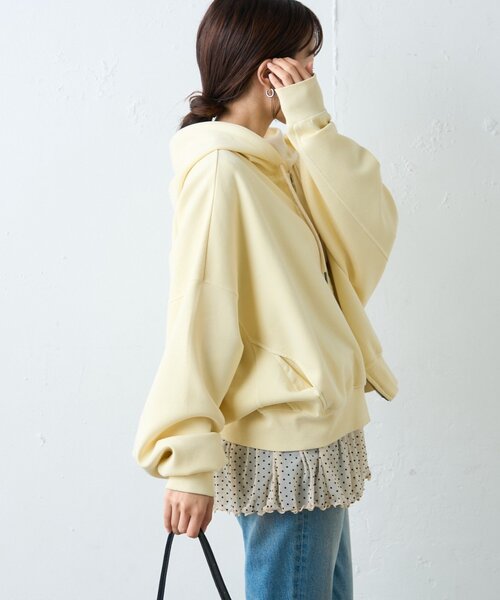 CIAOPANIC TYPY（チャオパニックティピー）の「【ゆるっと抜け感大人フーディー】ピグメントダンボールパーカー（パーカー・レディース・イエロー/ネイビー/ピンク/チャコールグレー/グレー・ONE SIZE）」の13枚目の写真