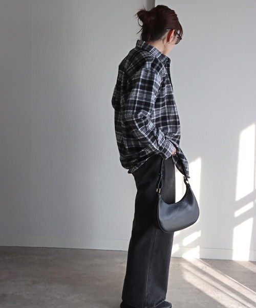 COURO（コウロ）の「ネルチェックシャツ（シャツ/ブラウス・レディース・グレー系/ネイビー系/グレー/ブラック/ネイビー系1/ライトグレー・FREE）」の8枚目の写真