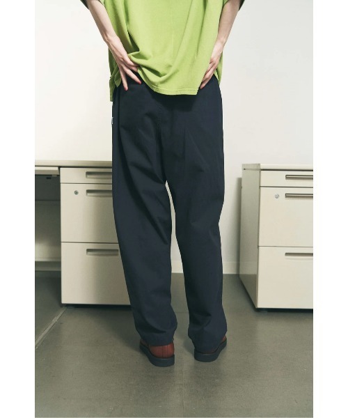 PHINGERIN（フィンガリン）の「PHINGERIN TWILL PLEATED PANTS (PD-261-BT-031)（その他パンツ・メンズ・ネイビー/ブラック・MEDIUM/LARGE/SMALL）」の6枚目の写真