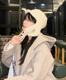 CPGN STUDIO（コンパーニョ）の「ホリートルーパーフリースイヤーフラップクリーム（ハット）」