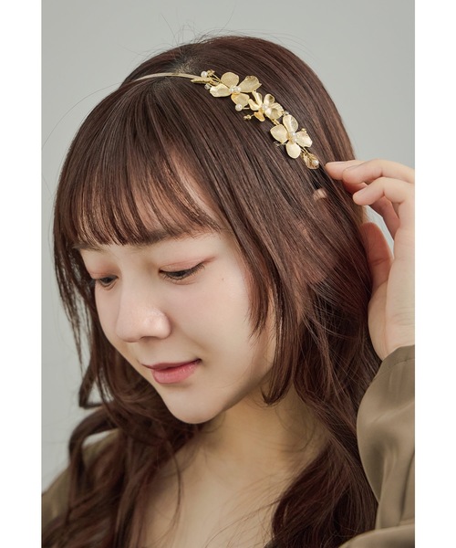 メタルフラワーカチューシャ パール お花 ヘアアクセサリー ゴールド