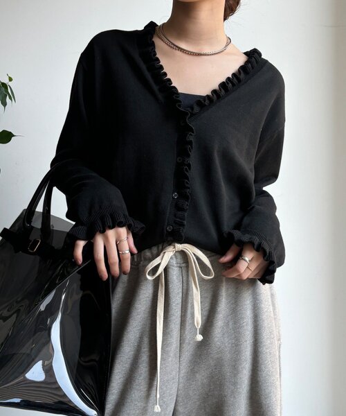 DouDou（ドゥドゥ）の「【WEB限定】ニットフリルカーディガン（カーディガン/ボレロ・レディース・グレー/ブラック/アイボリー・FREE）」の18枚目の写真