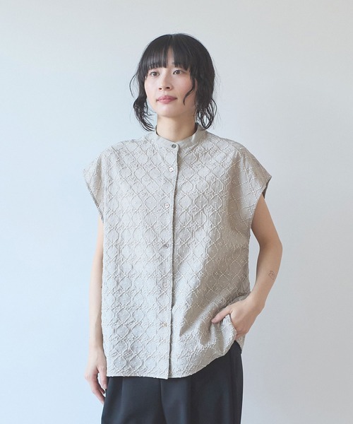 yuni（ユニ　）の「単色刺繍 french sleevesブラウス（シャツ/ブラウス・レディース・ブラック/ベージュ/グリーン・FREE）」の13枚目の写真