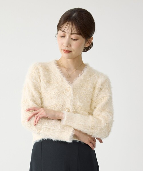 Jayro(ジャイロ)の「ファーパールボタンカーディガン(カーディガン/ボレロ・レディース・ベージュ/ブラック/ホワイト系その他・FREE)」の3枚目の写真