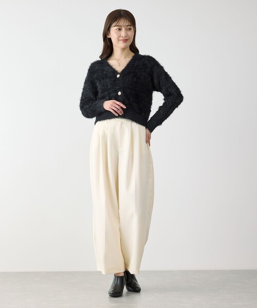 Jayro(ジャイロ)の「ファーパールボタンカーディガン(カーディガン/ボレロ・レディース・ベージュ/ブラック/ホワイト系その他・FREE)」の7枚目の写真