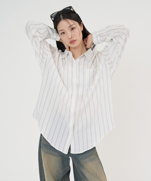 NUJOH（ヌゾ）の「Soft Line Oversized Shirt / ソフトラインオーバーサイズシャツ（シャツ/ブラウス・レディース・ホワイト/グリーン/イエロー/ブルー・FREE）」の2枚目の写真