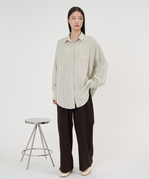NUJOH（ヌゾ）の「Soft Line Oversized Shirt / ソフトラインオーバーサイズシャツ（シャツ/ブラウス・レディース・ホワイト/グリーン/イエロー/ブルー・FREE）」の8枚目の写真