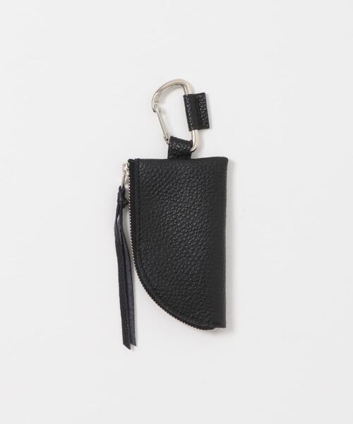 KBF（ケイビーエフ）の「レザーポーチチャーム（キーホルダー・レディース・ブラック/アイボリー・ONE）」の17枚目の写真
