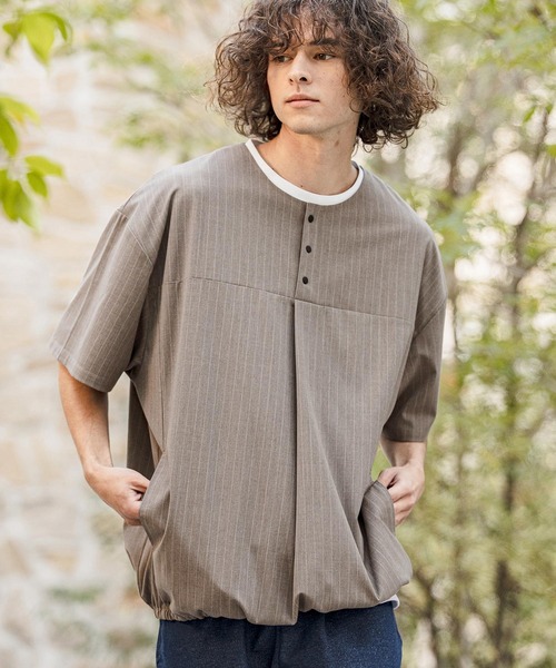 CAMBIO（カンビオ）の「mt10261-Classic Pinstripe Hem Shirring Short Sleeve Pullover プルオーバー(S67726cmb)（Tシャツ/カットソー・メンズ・ブラック/チャコールグレー/ミックスグレー/グレイッシュベージュ・S/M/L）」の16枚目の写真