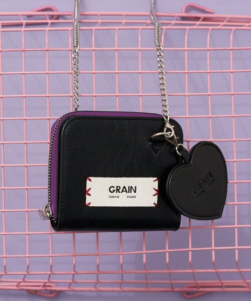 GRAIN（グレイン）の「【GRAIN/グレイン】二つ折りハートチャーム付き２WAYウォレット（財布・レディース・シルバー/ブラック/ボルドー・FREE）」の2枚目の写真