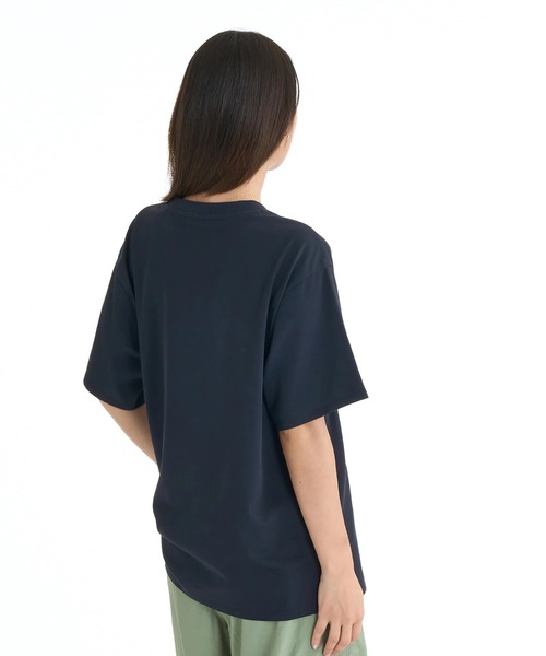 ROXY（ロキシー）の「ROXY ウィメンズ FITNESS FEEL THE SPARK S/S T Tシャツ 【2026年春夏モデル】/ロキシーUVカット速乾半袖Tシャツ（Tシャツ/カットソー・レディース・ブラック/グレー/ホワイト・MEDIUM/LARGE/SMALL）」の14枚目の写真