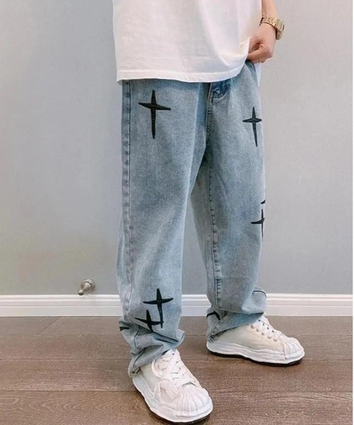 COMON＋（コモンプラス）の「クロスモチーフ ワイドシルエット ルーズフィットデニムパンツ（デニムパンツ・メンズ・ライトインディゴブルー・XXL/XL/L）」の6枚目の写真