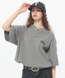 CODDERR（コーダー）の「【CODDERR】ロゴ刺繍 ドローコード ヘンリーネック サーマル半袖Tシャツ（Tシャツ/カットソー）」