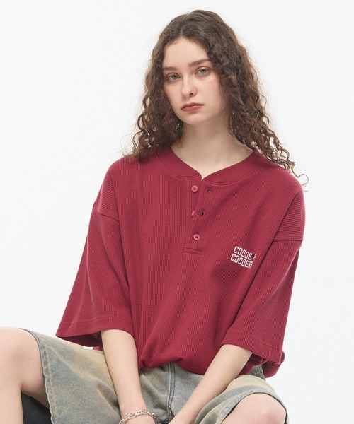 CODDERR(コーダー)の「【CODDERR】ロゴ刺繍 ドローコード ヘンリーネック ワッフル半袖Tシャツ(Tシャツ/カットソー・メンズ・ブラウン/ネイビー/カモフラージュ/ブラック/グレー/オフホワイト/レッド・L/M)」の6枚目の写真