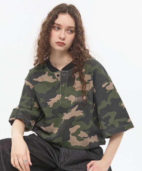00s 迷彩 ヘンリーネック サーマルロンT ドローコード カモ柄 y2k HENLEY CAMO WAFFLE LONG-SLEEVE TEE / カモ総柄ヘンリーネック