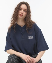 CODDERR（コーダー）の「【CODDERR】ロゴ刺繍 ドローコード ヘンリーネック サーマル半袖Tシャツ（Tシャツ/カットソー）」