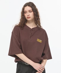 CODDERR（コーダー）の「【CODDERR】ロゴ刺繍 ドローコード ヘンリーネック サーマル半袖Tシャツ（Tシャツ/カットソー）」