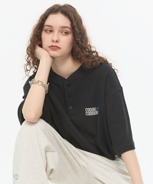 CODDERR（コーダー）の「【CODDERR】ロゴ刺繍 ドローコード ヘンリーネック ワッフル半袖Tシャツ（Tシャツ/カットソー）」