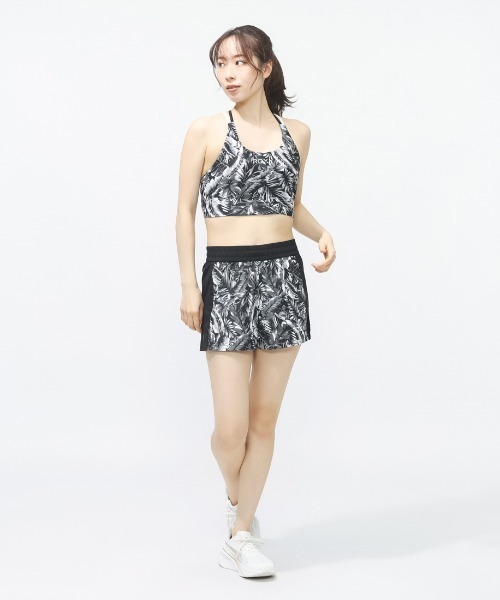 ROXY(ロキシー)の「ロキシー ROXY フィットネス ショートパンツ(その他パンツ・レディース・ブラック/グリーン/ピンク・M/L)」の16枚目の写真