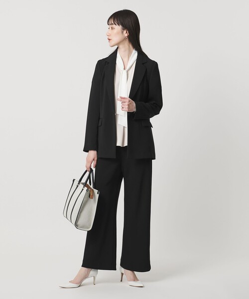 UNITED ARROWS（ユナイテッドアローズ）の「Drapy バイアス イージー パンツ ‐ウォッシャブル‐（スラックス・レディース・ブラック/ネイビー・38/36/40）」の5枚目の写真