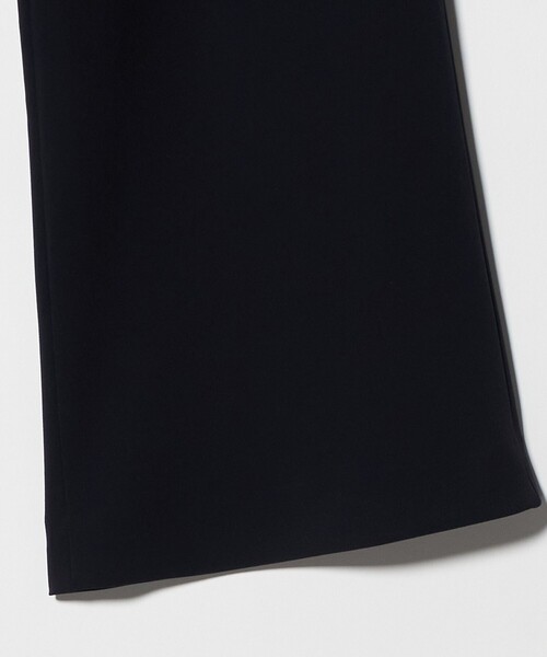 UNITED ARROWS（ユナイテッドアローズ）の「Drapy バイアス イージー パンツ ‐ウォッシャブル‐（スラックス・レディース・ブラック/ネイビー・38/36/40）」の18枚目の写真