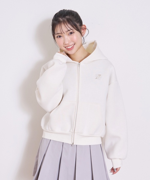 LOVETOXIC（ラブトキシック）の「【ふわカル/セット可】ダンボールZIPパーカ（パーカー・キッズ・グレー/ブラック/アイボリー/サックスブルー・S:140cm/L:160cm/M:150cm）」の2枚目の写真