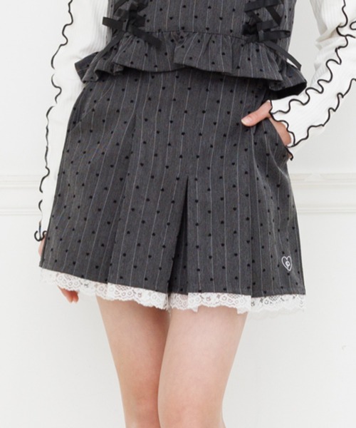 PINKHUNT(ピンクハント)の「PINKHUNT ハートストライプショートパンツ 1304K (トップス別売り)(その他パンツ・キッズ・チャコールグレー/アッシュグレー・160cm/120cm/130cm/140cm/150cm)」の2枚目の写真
